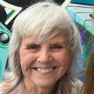 Meet your Posher, Sally